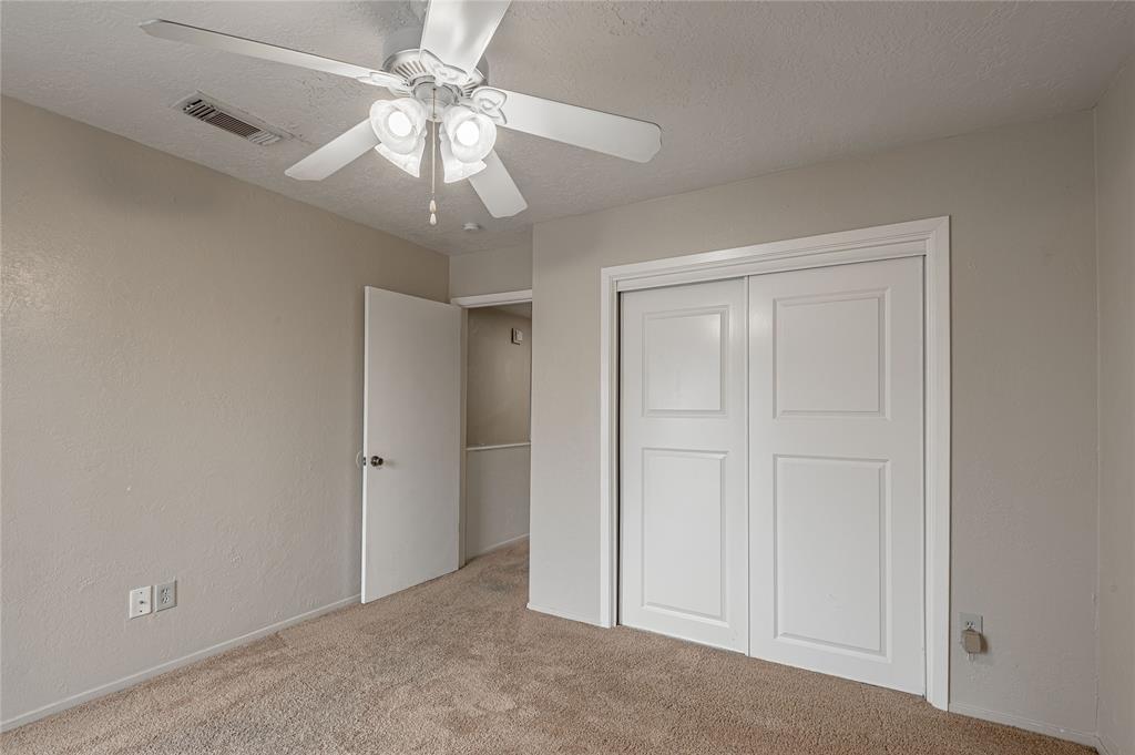 2521 Crosstimbers Street #K2, Huntsville, Texas image 26