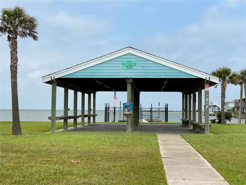 3919 First Street, Galveston, Texas image 10