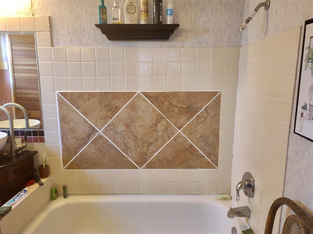 3919 First Street, Galveston, Texas image 15