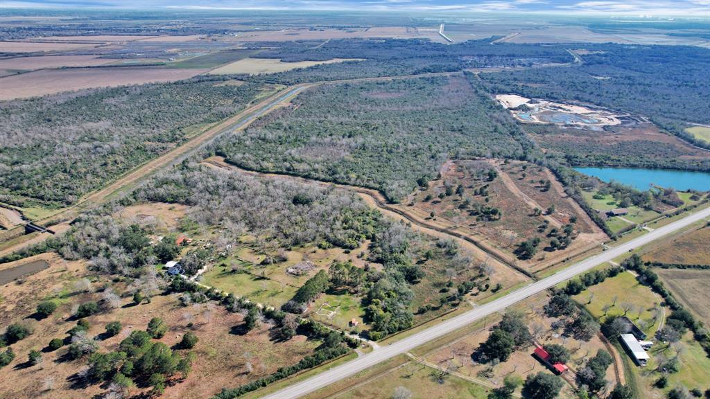 10 Fm 2403, Alvin, Texas image 24