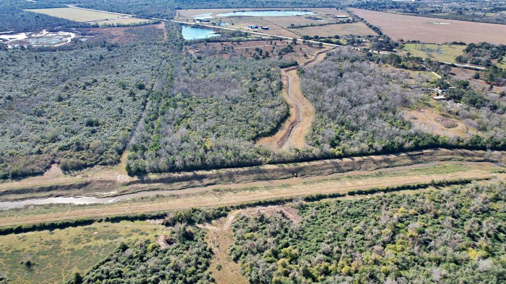 10 Fm 2403, Alvin, Texas image 15