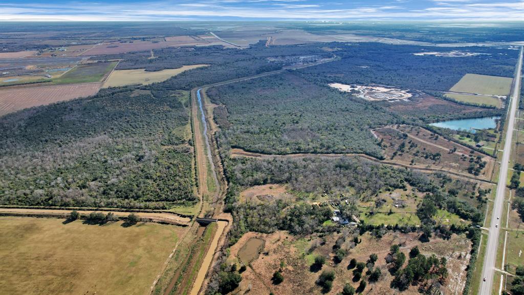 10 Fm 2403, Alvin, Texas image 26