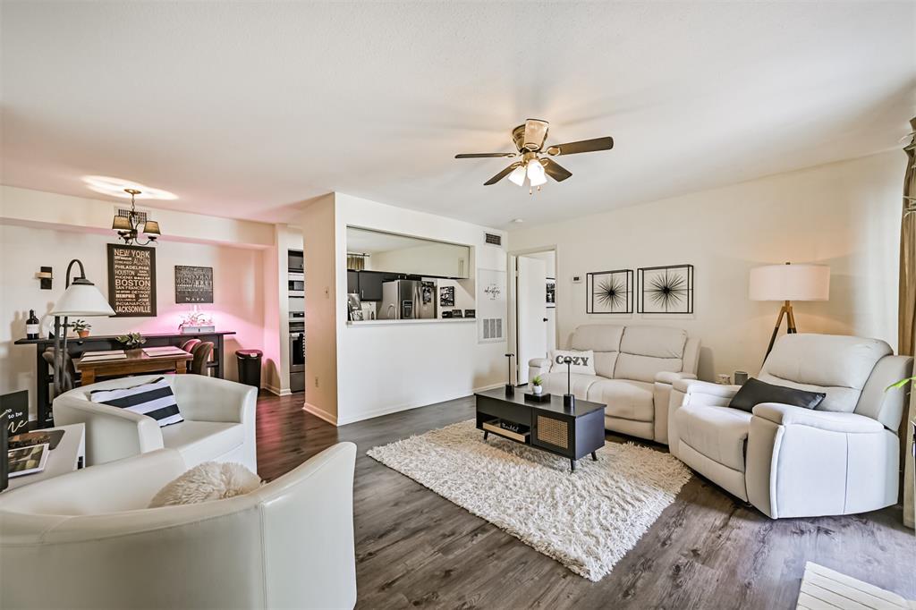 18617 Egret Bay Boulevard #1112, Webster, Texas image 2