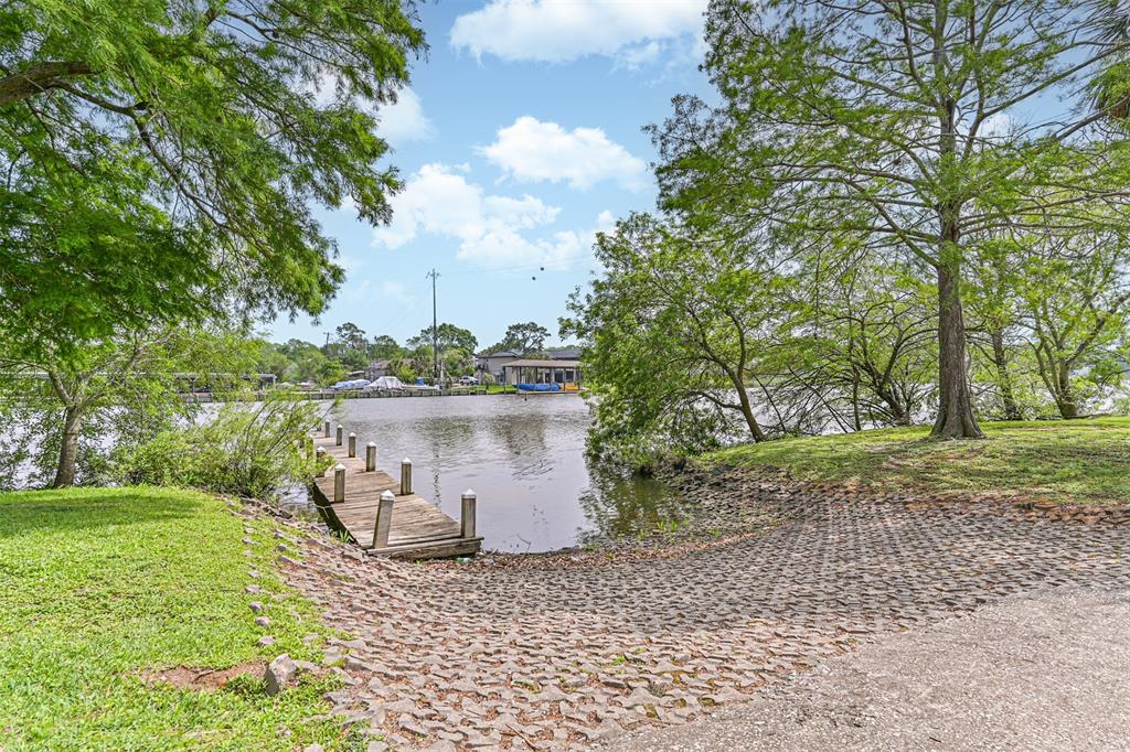 18617 Egret Bay Boulevard #1112, Webster, Texas image 21