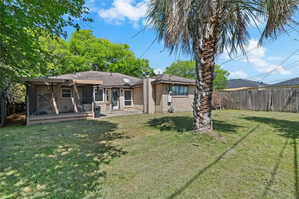 1705 Capri Lane, Seabrook, Texas image 26