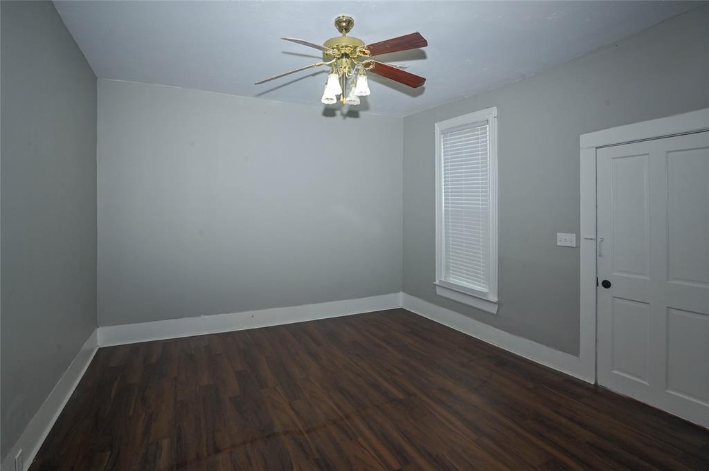 216 S Cloud Street, Wharton, Texas image 16