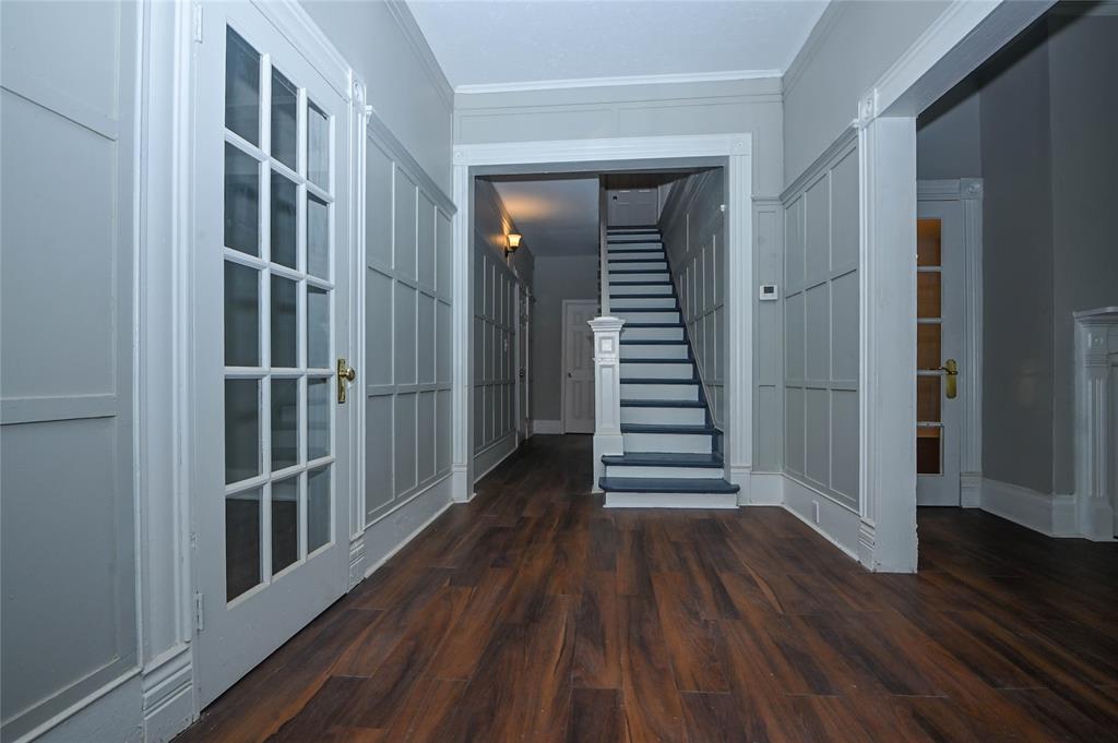 216 S Cloud Street, Wharton, Texas image 29