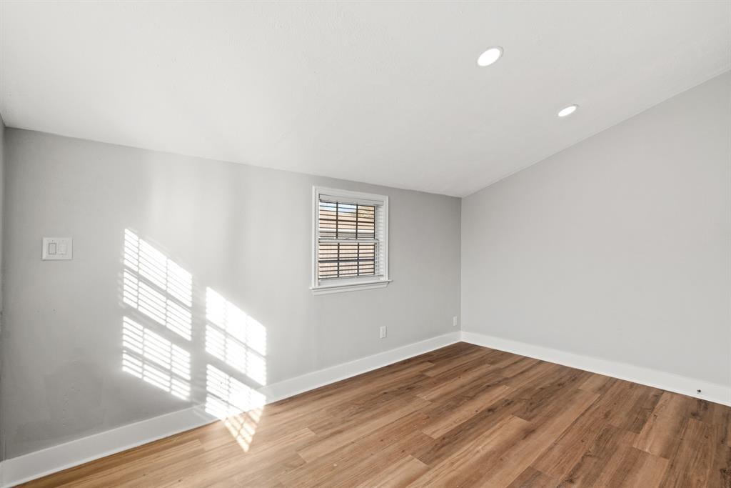 915 Avenue, Rosenberg, Texas image 7