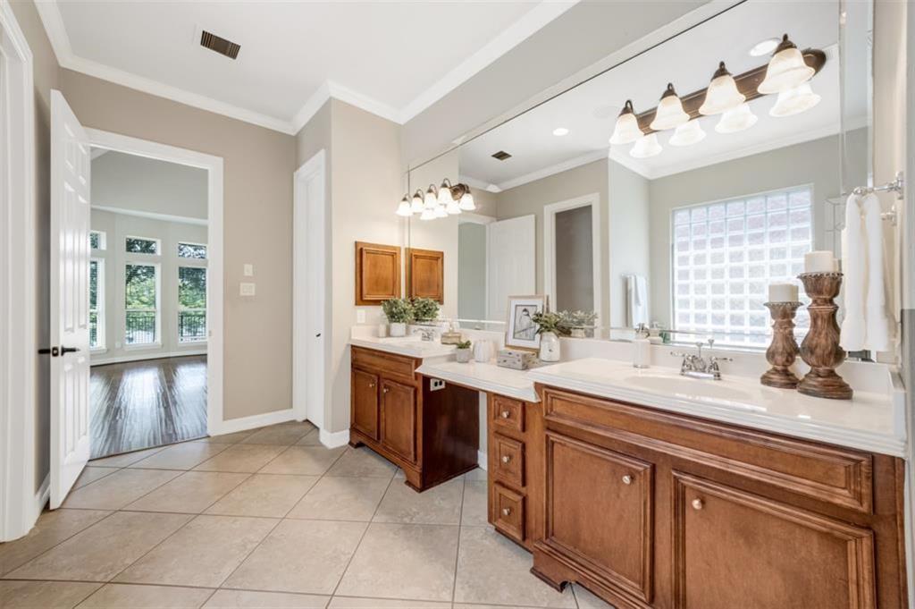 18714 S Colony Shore Drive, Cypress, Texas image 19
