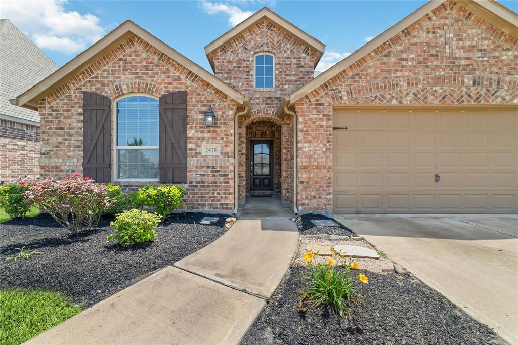 2428 Yaupon Park Lane, Manvel, Texas image 3