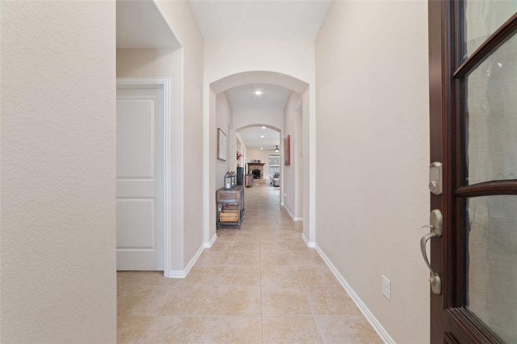 2428 Yaupon Park Lane, Manvel, Texas image 4