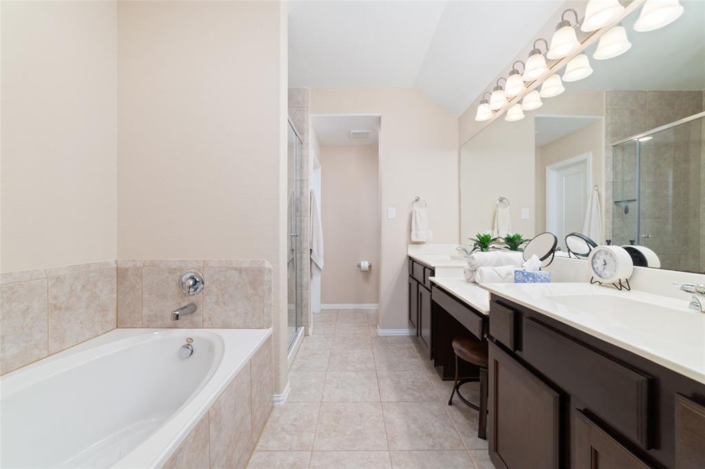 2428 Yaupon Park Lane, Manvel, Texas image 24