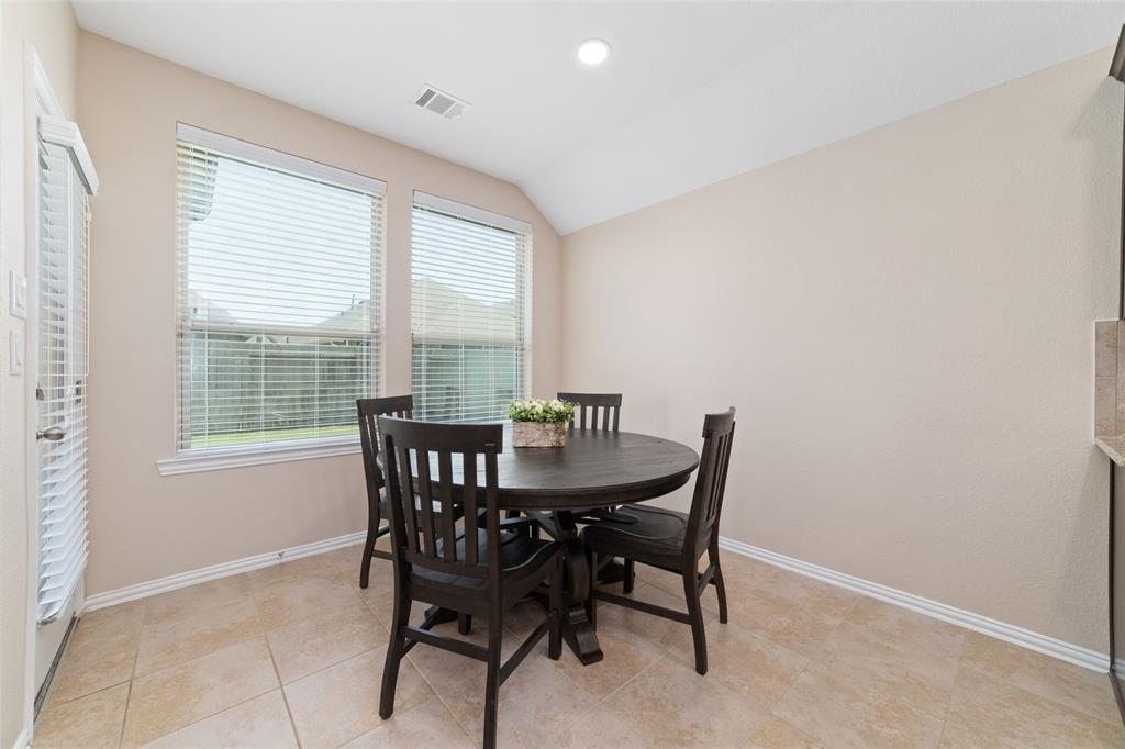 2428 Yaupon Park Lane, Manvel, Texas image 18