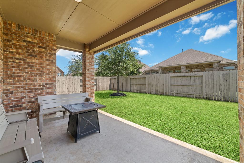 2428 Yaupon Park Lane, Manvel, Texas image 28