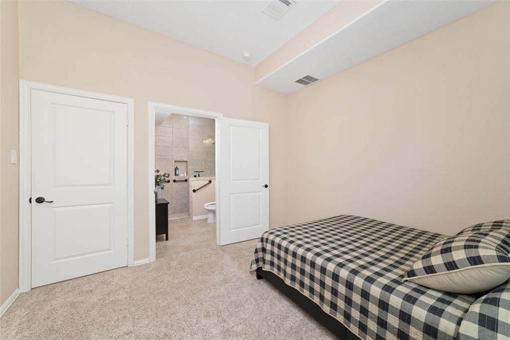 2428 Yaupon Park Lane, Manvel, Texas image 9