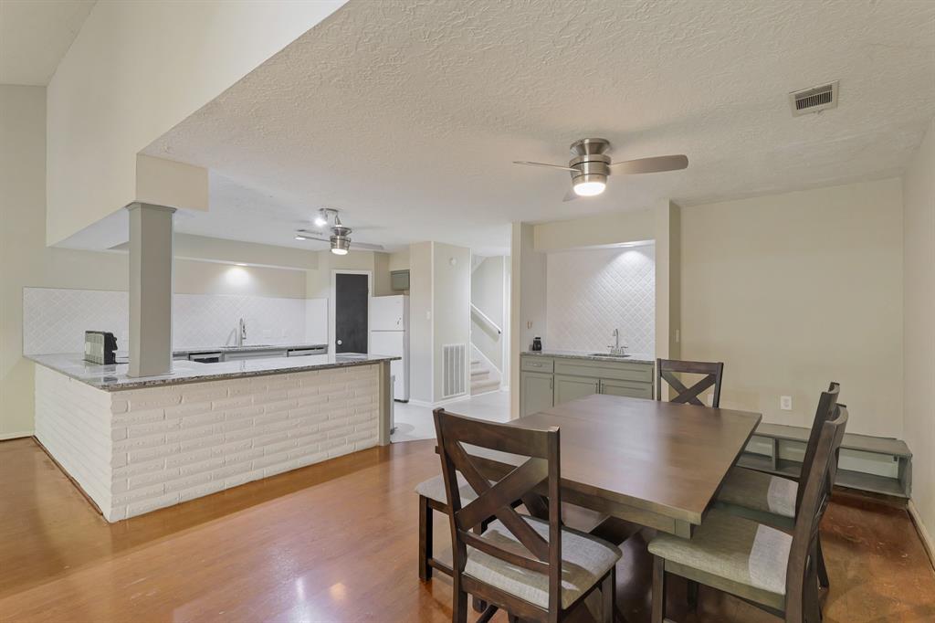 105 Capetown St, Conroe, Texas image 12