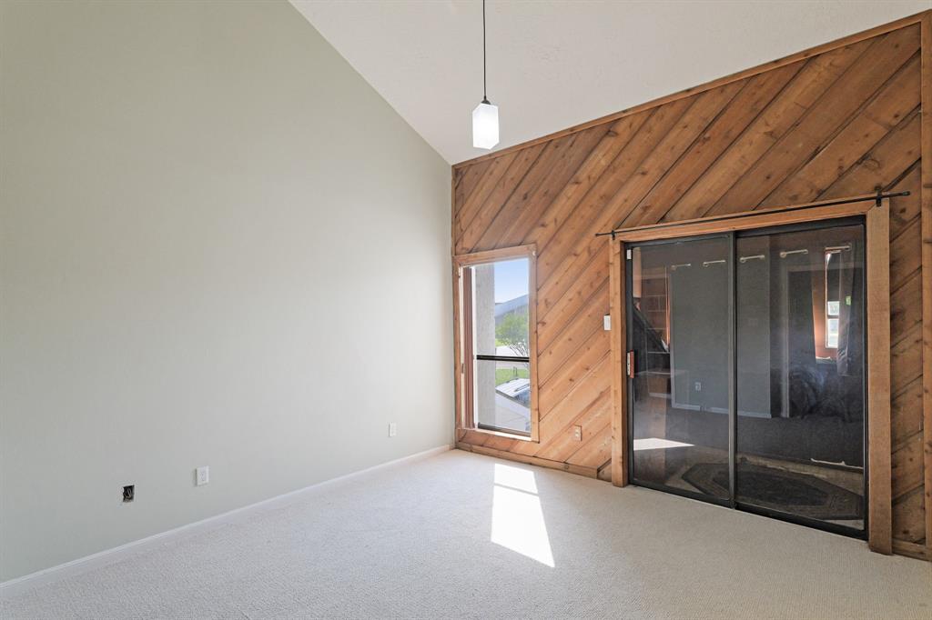 105 Capetown St, Conroe, Texas image 25