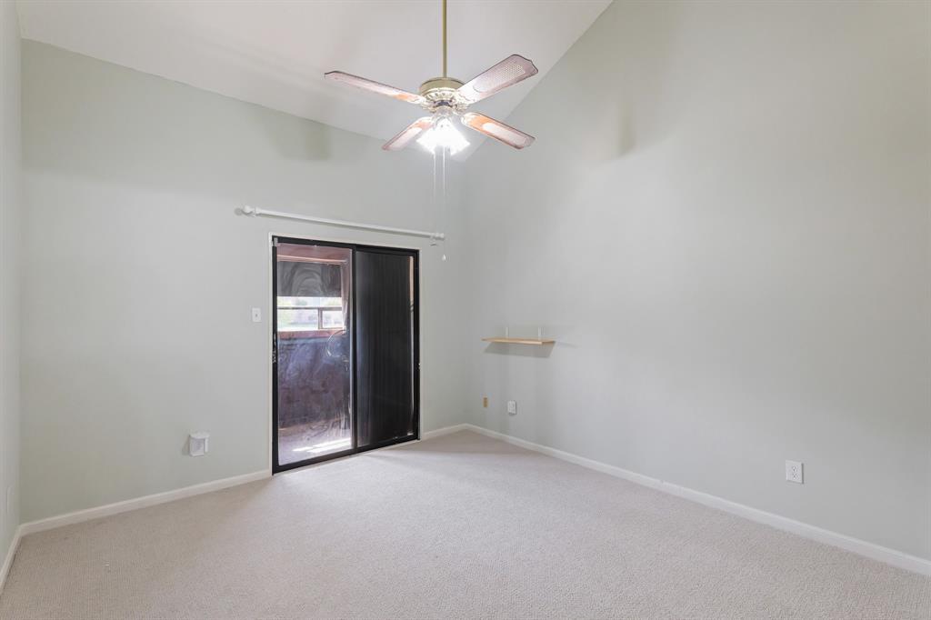 105 Capetown St, Conroe, Texas image 28