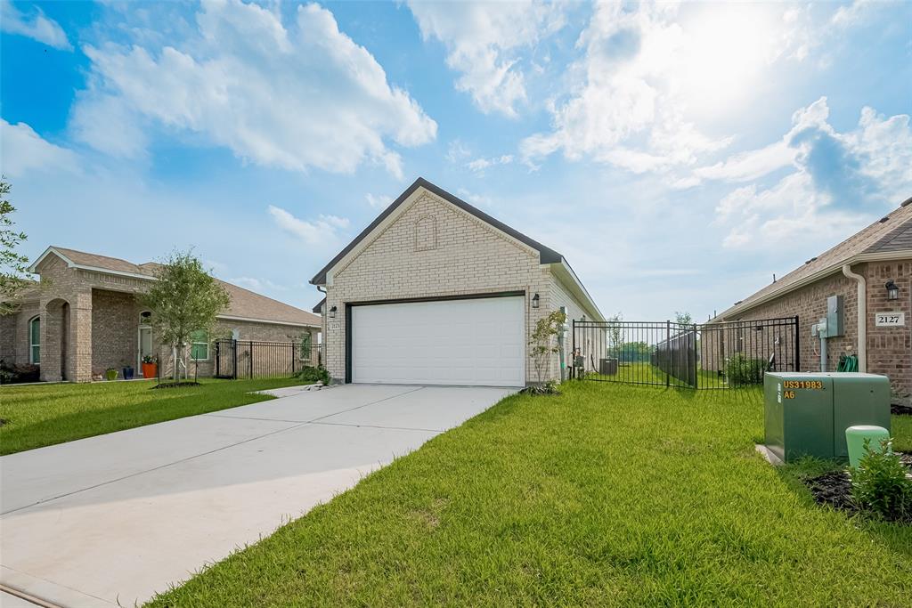 2123 Manila Lane