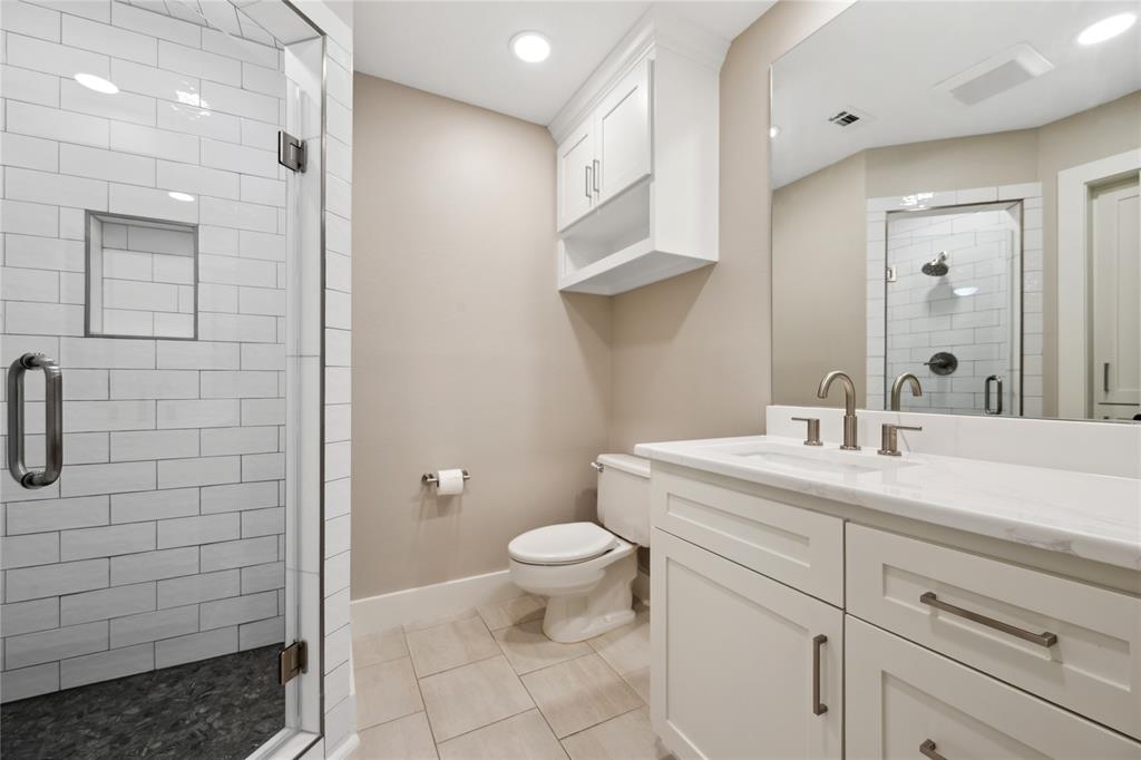 2802 Deer Hollow Drive, Kingwood, Texas image 30