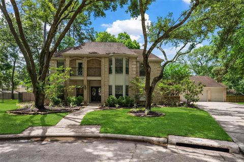 2802 Deer Hollow Drive Kingwood TX 77345