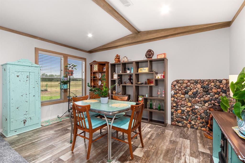 1411 Vogelsang Road, Columbus, Texas image 8