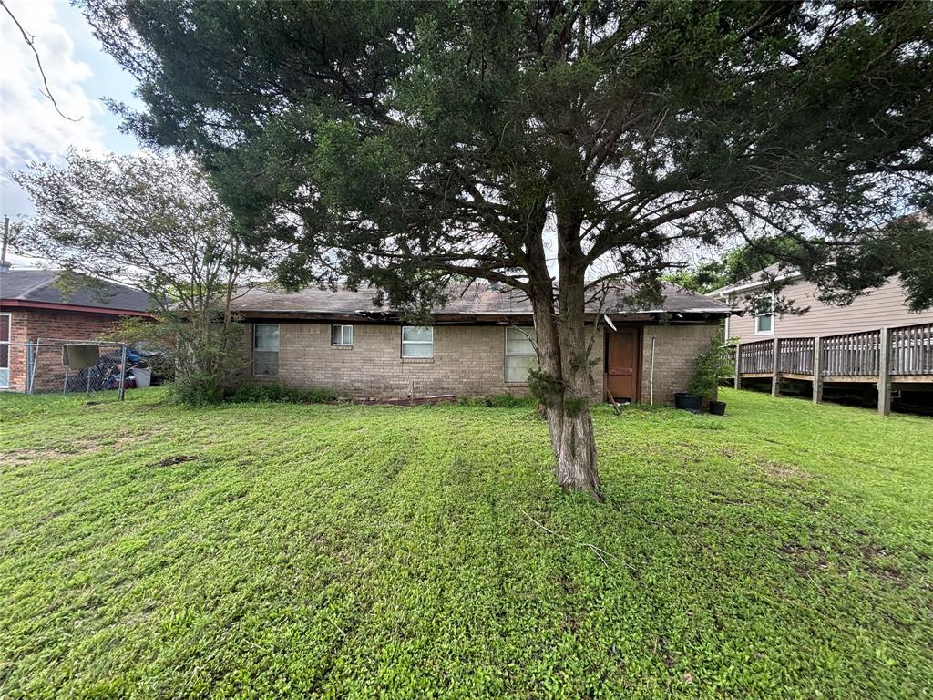503 Correll Ave, Wharton, Texas image 2