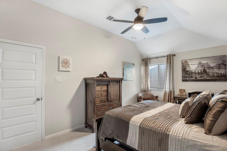 13814 Russell Court, Mont Belvieu, Texas image 14