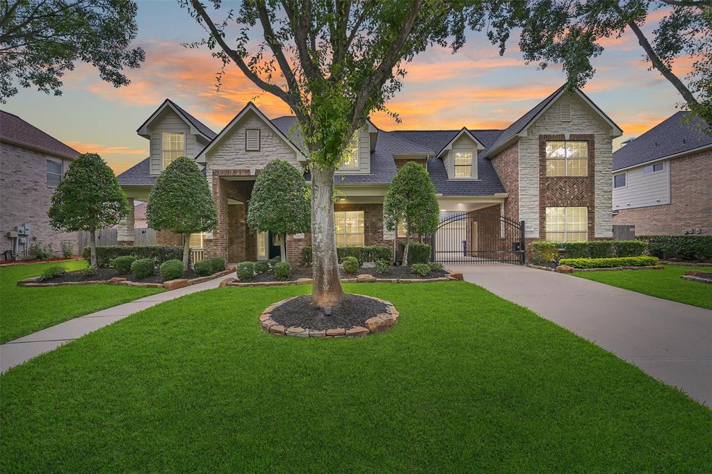 3342 Duke Lane, Friendswood, Texas image 1