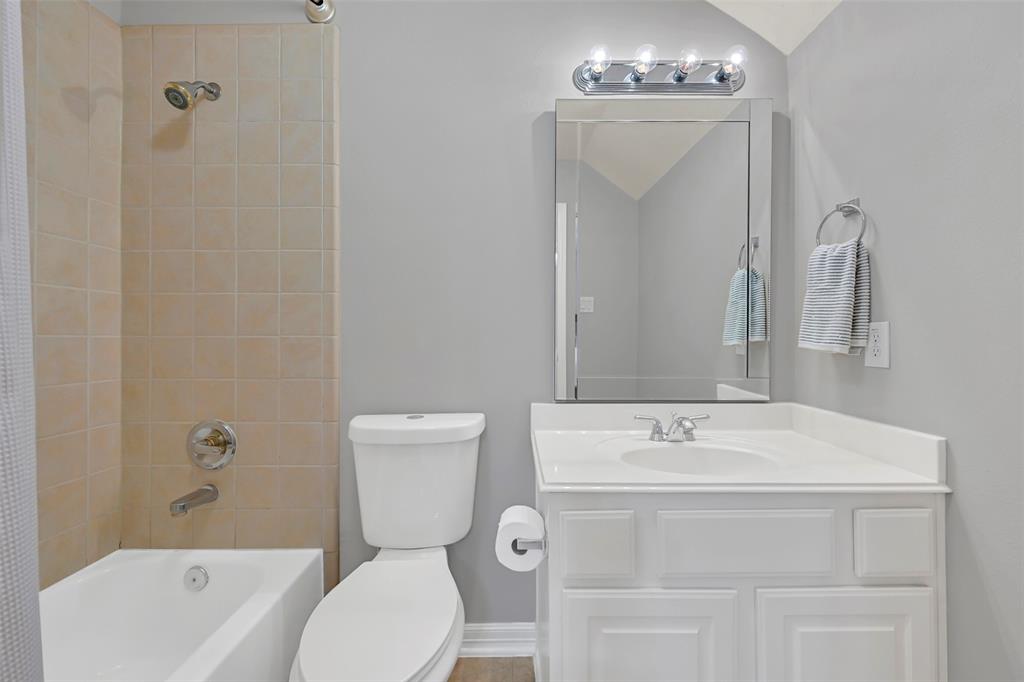 3342 Duke Lane, Friendswood, Texas image 29