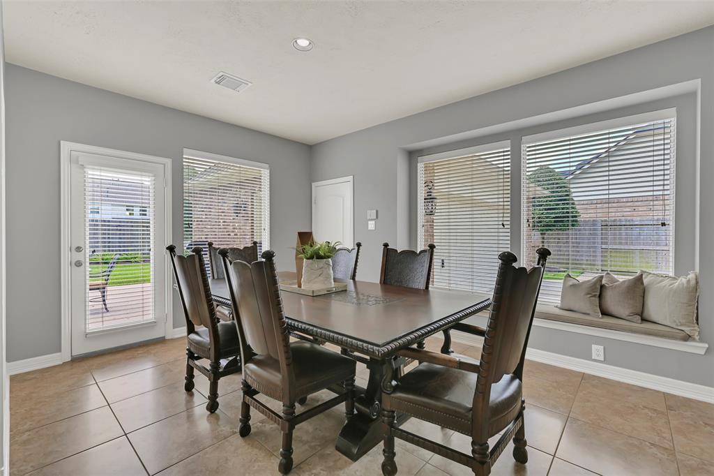 3342 Duke Lane, Friendswood, Texas image 12