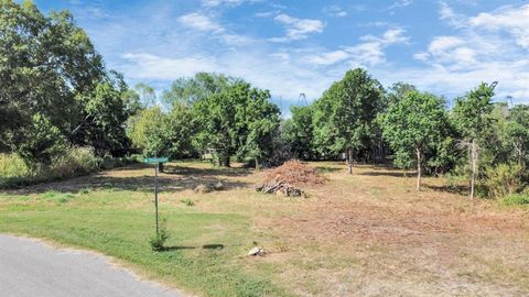 Photo of 0 Shadylawn Avenue, La Porte, TX 77571 (MLS # 91529331) Photo of 0 Shadylawn Avenue, La Porte, TX 77571 (MLS # 91529331)