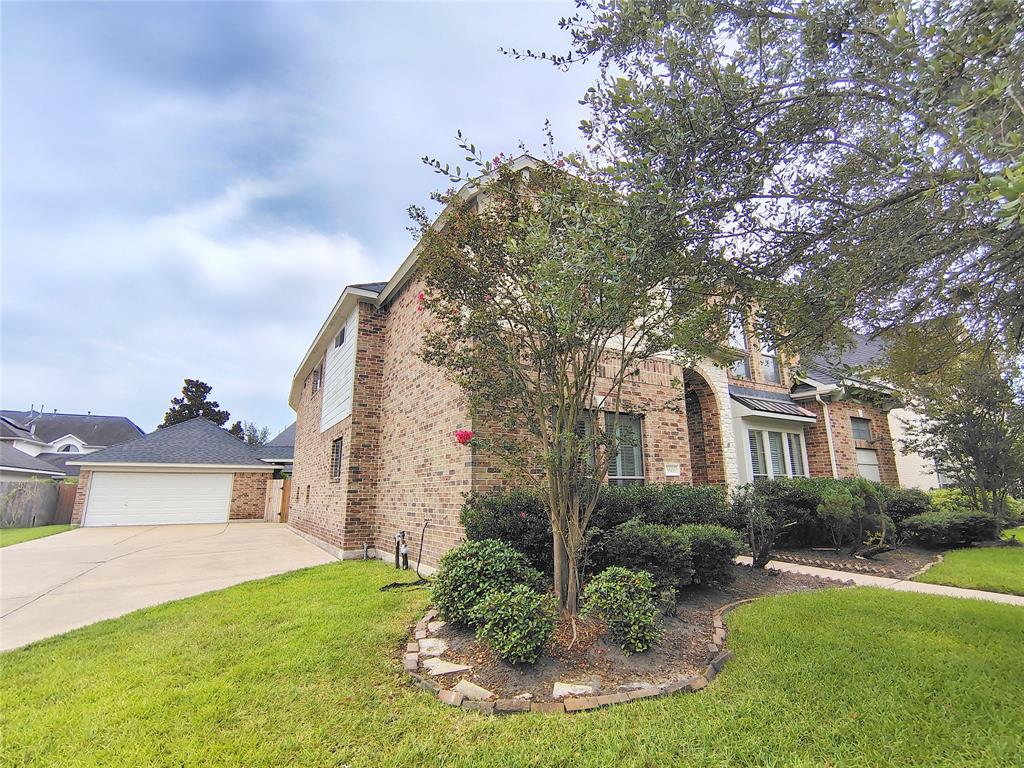5606 Grandwood Lane