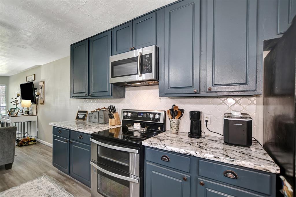 25401 Hunting Trail, Magnolia, Texas image 16