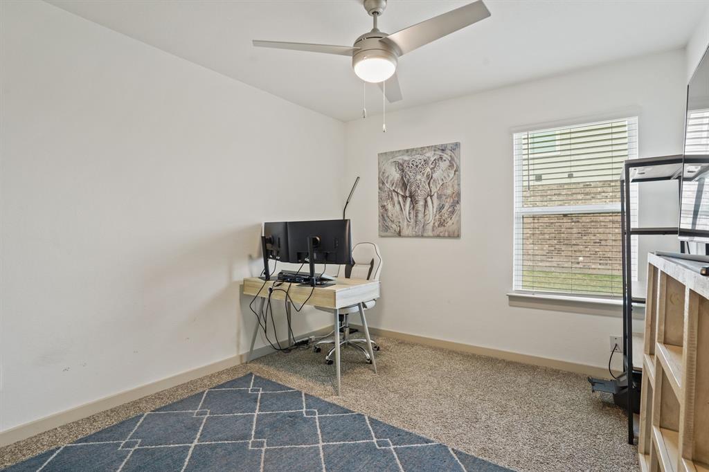 1219 Minerals Lane, Rosharon, Texas image 12