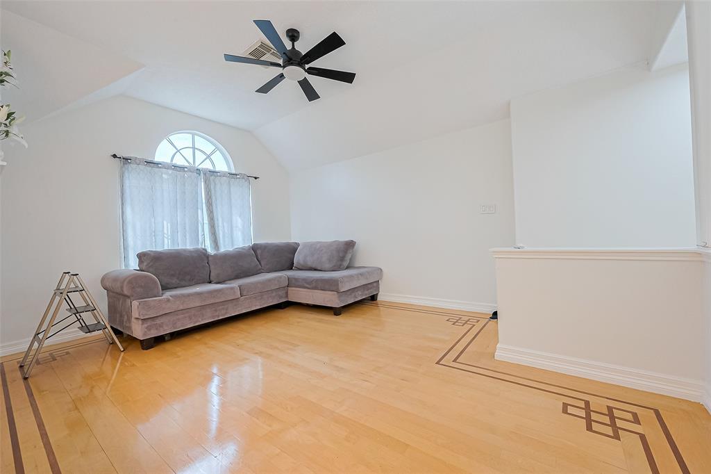 22119 Bridgestone Pine Court, Spring, Texas image 36
