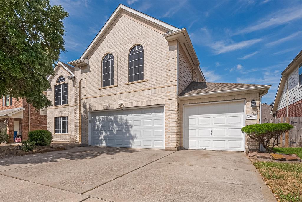 22119 Bridgestone Pine Court, Spring, Texas image 2