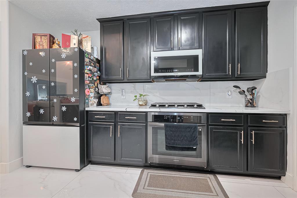 22119 Bridgestone Pine Court, Spring, Texas image 21