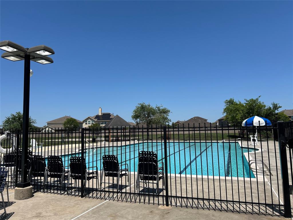 9915 Bezeled Circle Lane, Iowa Colony, Texas image 29