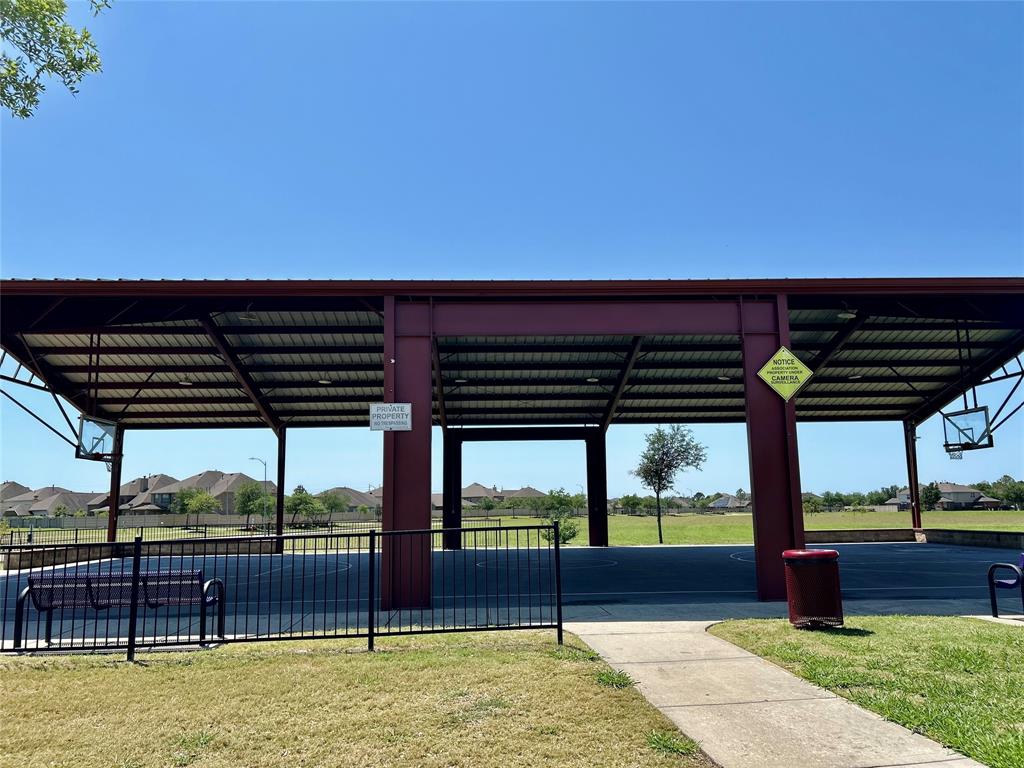 9915 Bezeled Circle Lane, Iowa Colony, Texas image 33