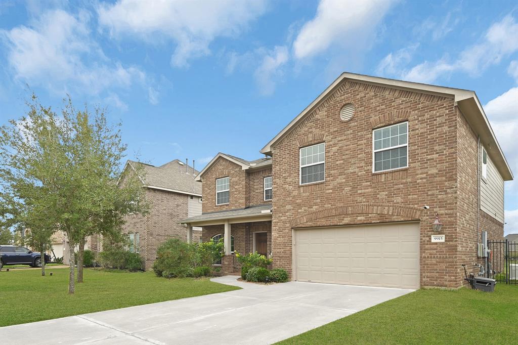 9915 Bezeled Circle Lane, Iowa Colony, Texas image 1