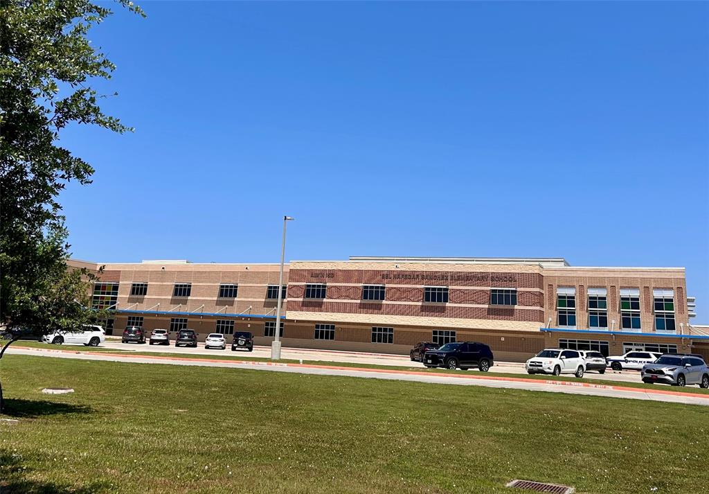 9915 Bezeled Circle Lane, Iowa Colony, Texas image 27