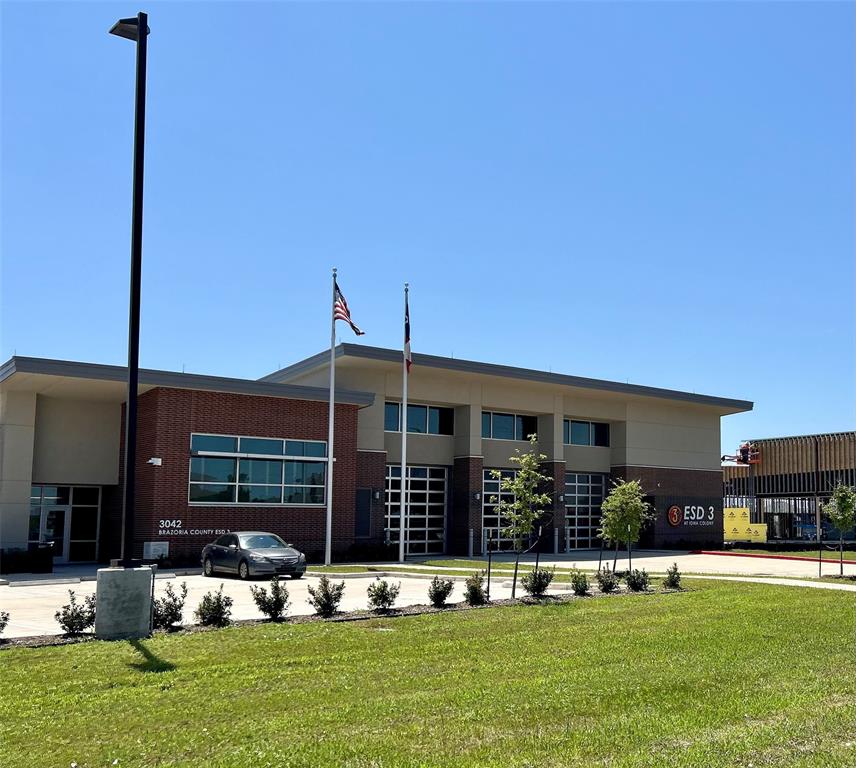 9915 Bezeled Circle Lane, Iowa Colony, Texas image 36