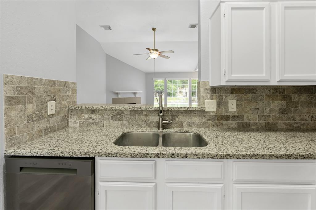 29122 Loddington Street, Spring, Texas image 11