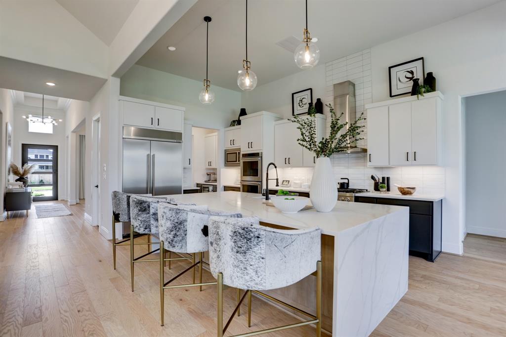 2502 Fountain Cove Lane