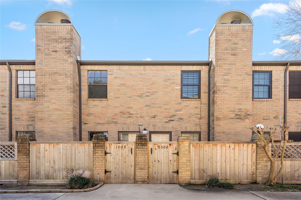 9850 Pagewood Lane #1302, Houston, Texas image 18