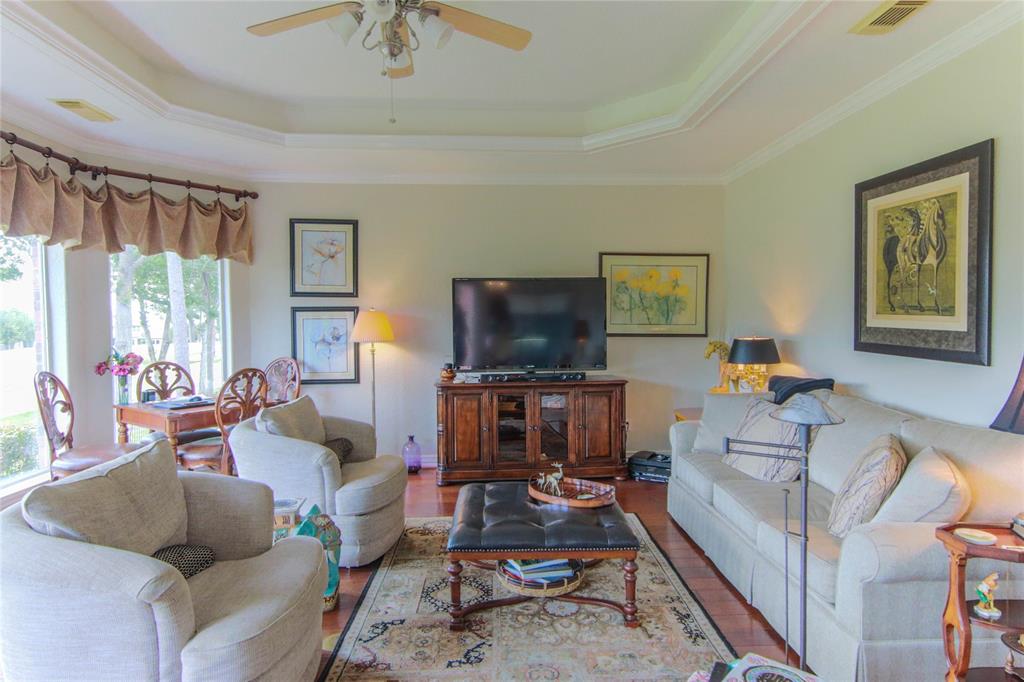 107 Edgewood Drive, Montgomery, Texas image 13