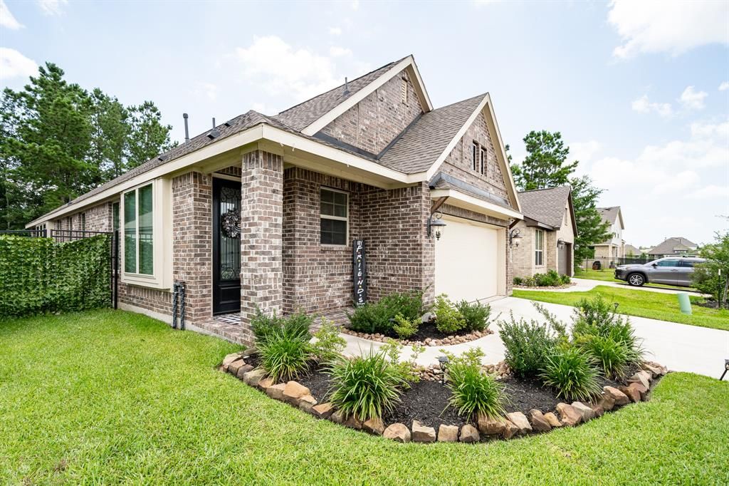 Photo of 4327 Camden Springs Trail, Porter, TX 77365 (MLS # 41583551)