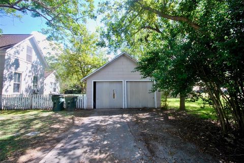 A home in Moulton