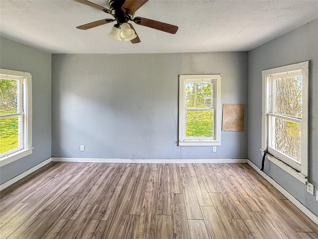 3042 W Crockett Street, Beaumont, Texas image 9